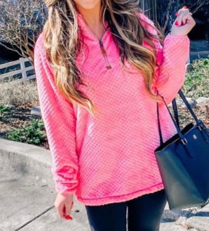 Meredith Pineapple Lightweight Pullover in Pink!